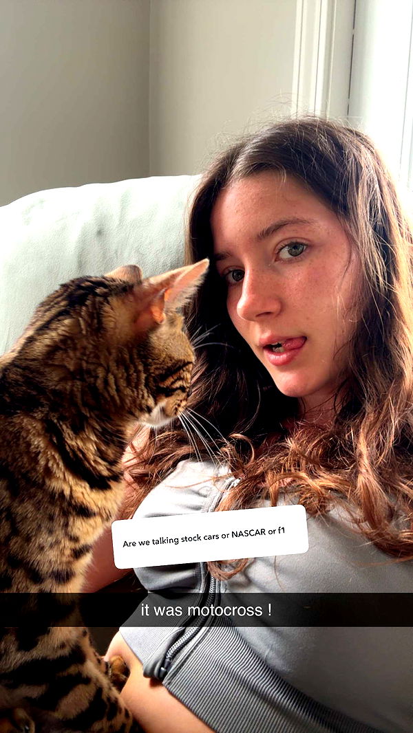 ameliabfit image ~ Altpins