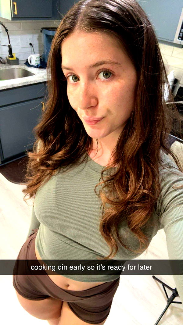 ameliabfit image ~ Altpins