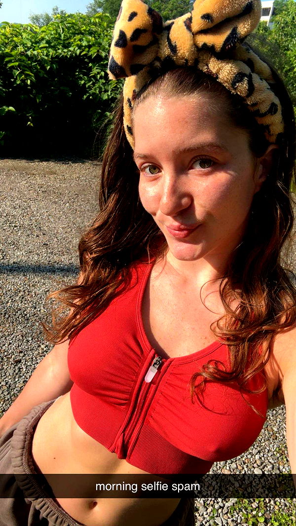 ameliabfit image ~ Altpins