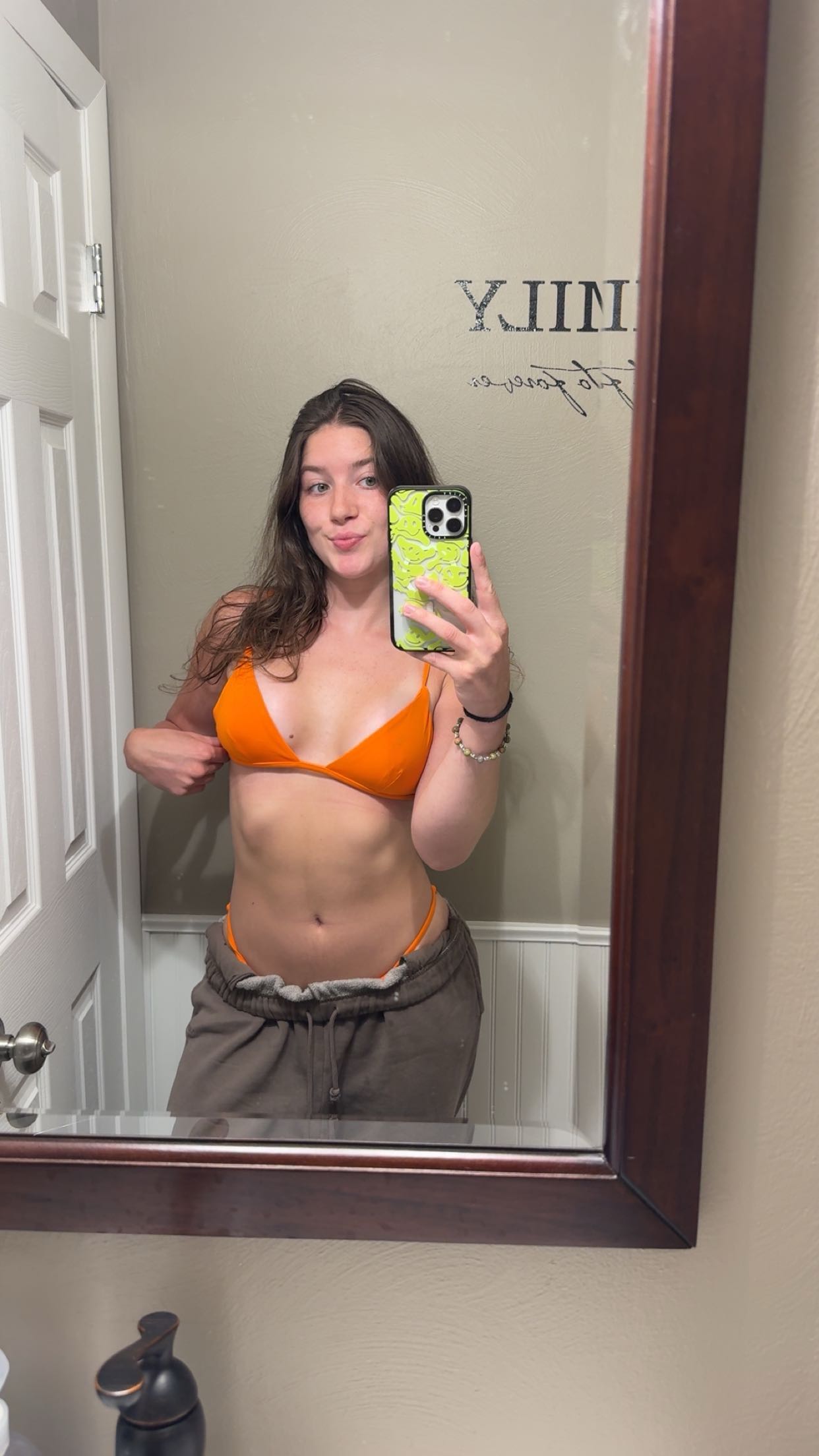 ameliabfit snapchat image archive image