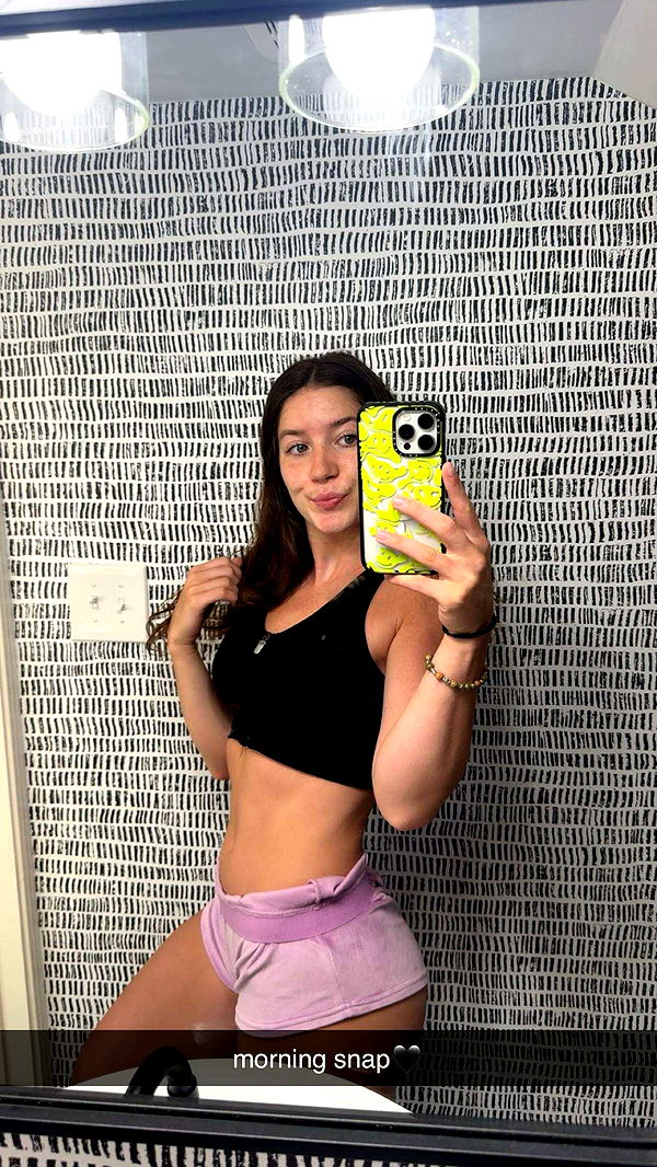 ameliabfit image ~ Altpins