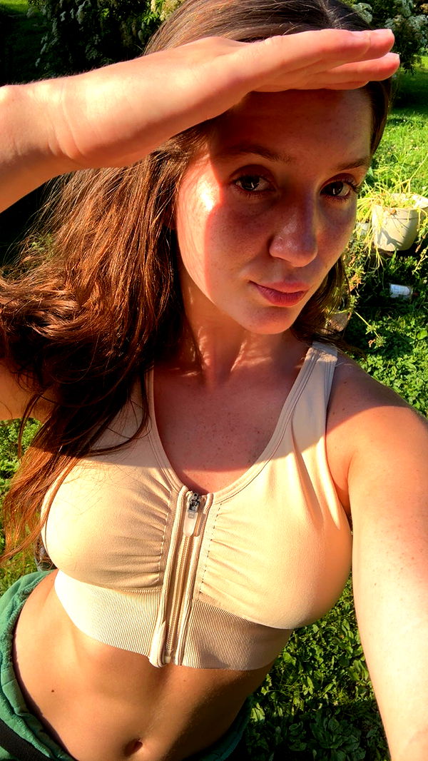 ameliabfit image ~ Altpins