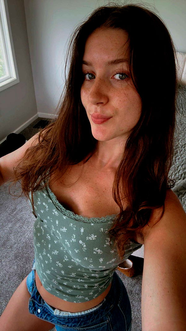 ameliabfit image ~ Altpins