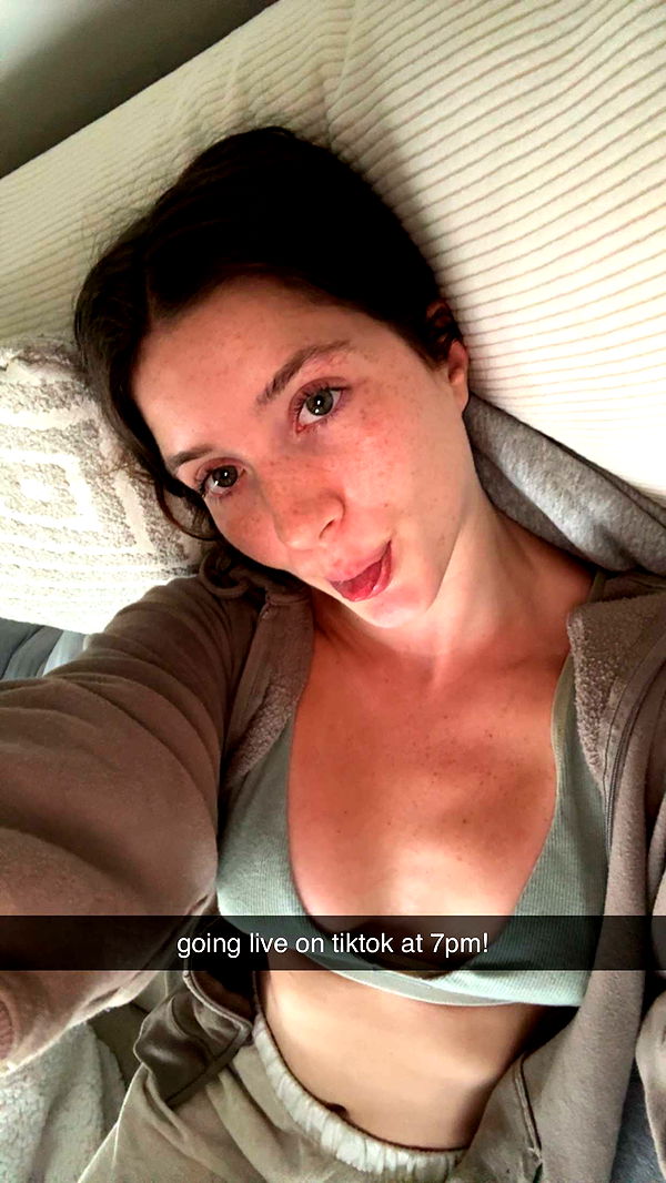 ameliabfit image ~ Altpins