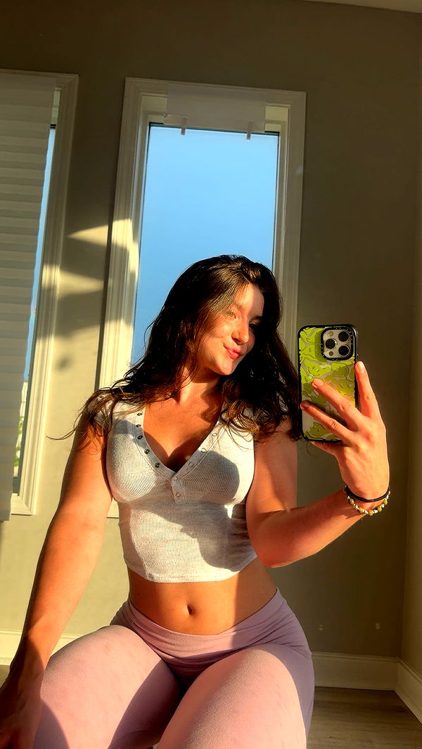 ameliabfit image ~ Altpins