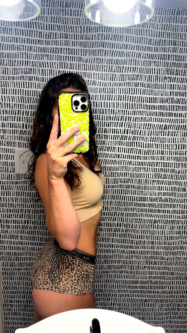 ameliabfit image ~ Altpins