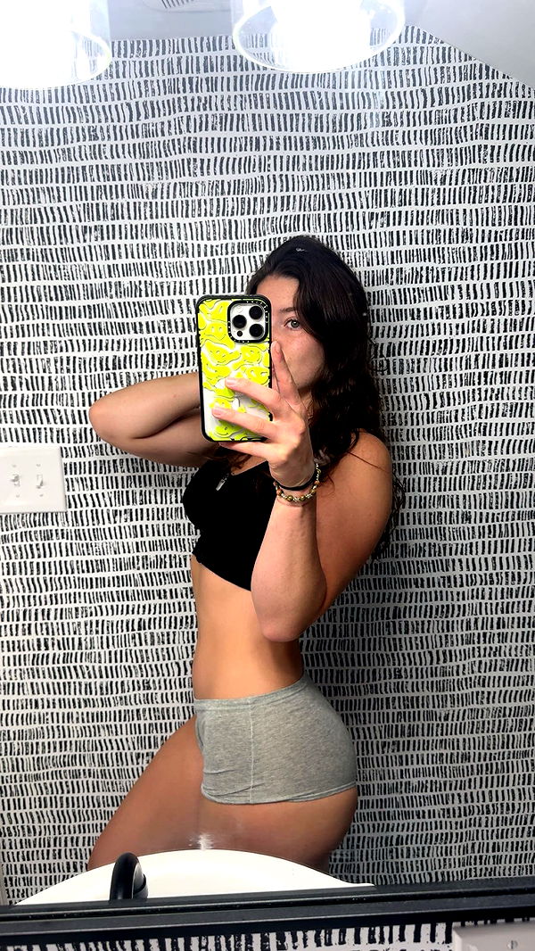 ameliabfit image ~ Altpins