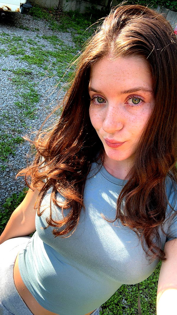 ameliabfit image ~ Altpins