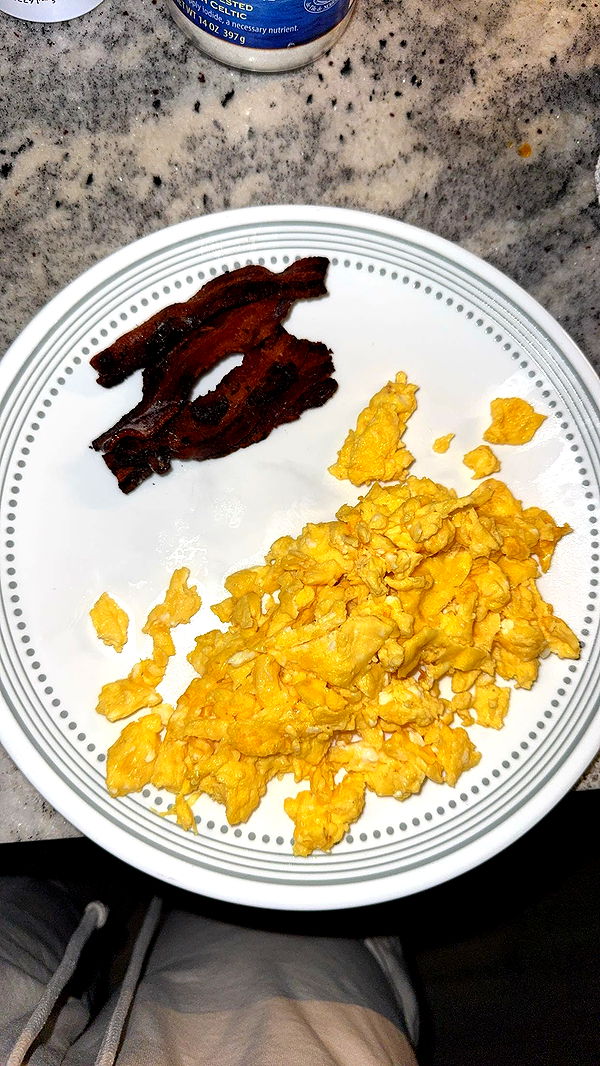 ameliabfit image ~ Altpins