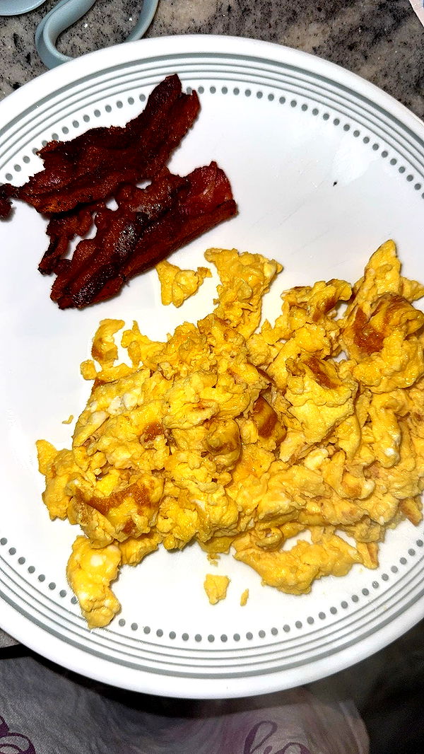 ameliabfit image ~ Altpins