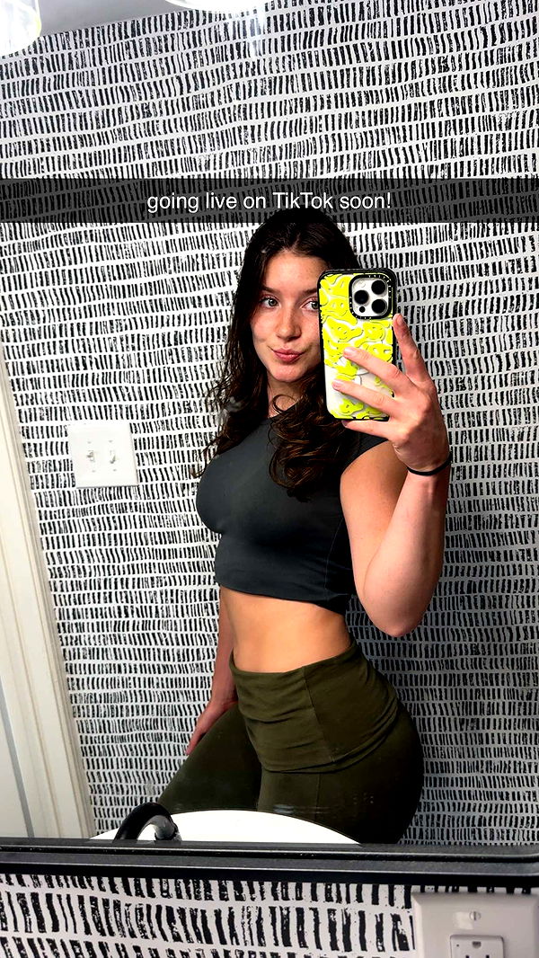 ameliabfit image ~ Altpins