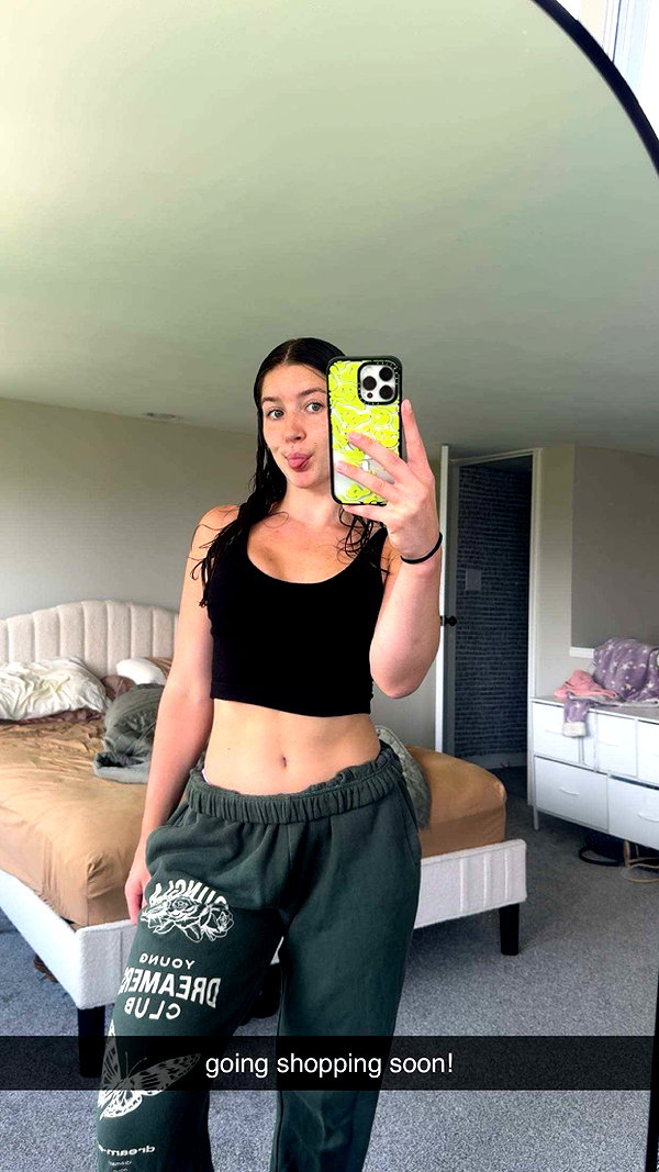ameliabfit snapchat image archive image