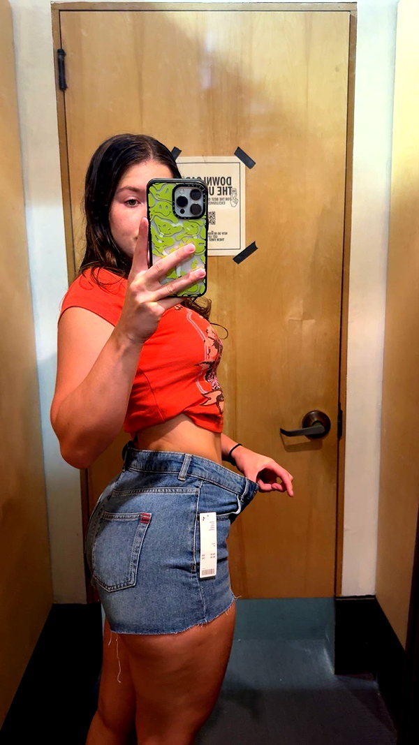 ameliabfit snapchat image archive image
