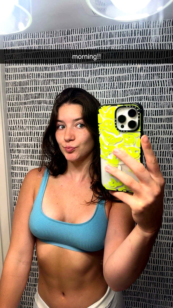 ameliabfit snapchat image archive image