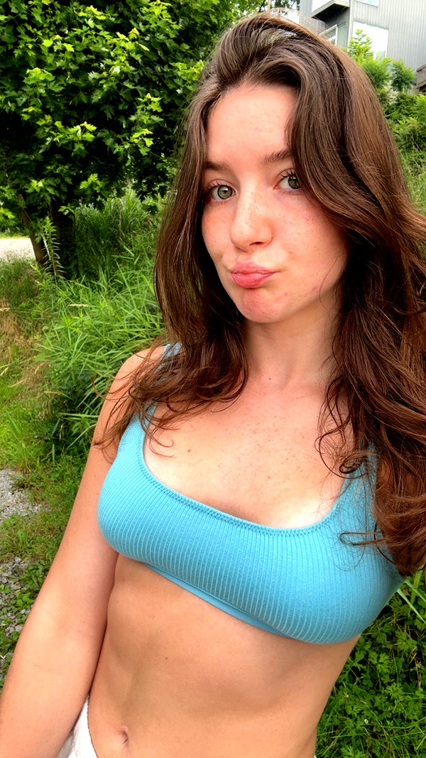 ameliabfit snapchat image archive image
