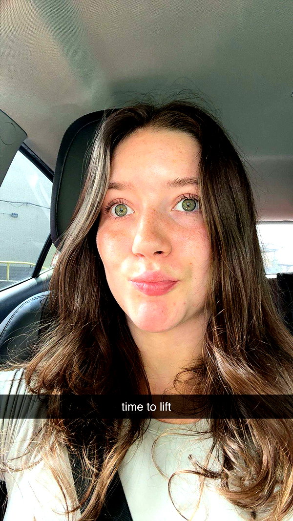 ameliabfit snapchat image archive image