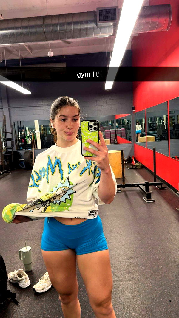 ameliabfit snapchat image archive image