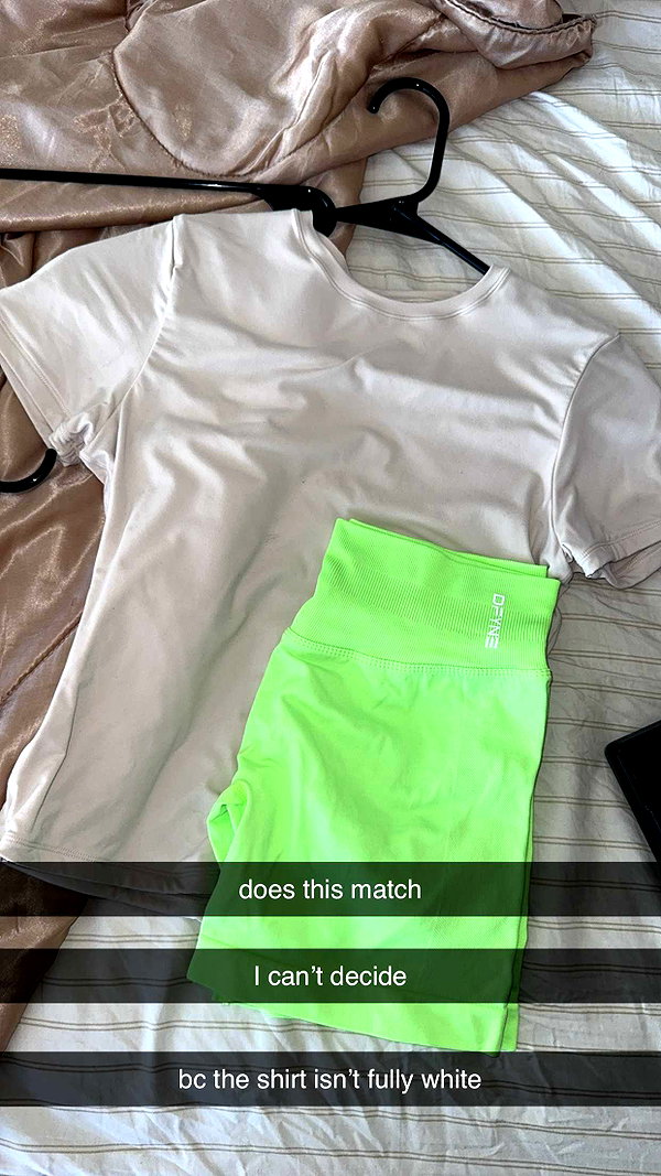 ameliabfit snapchat image archive image