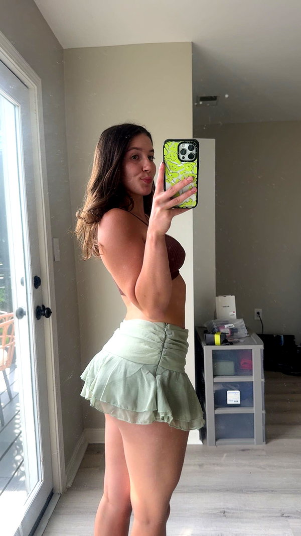 ameliabfit snapchat image archive image