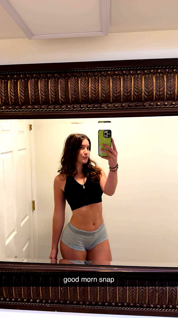 ameliabfit snapchat image archive image