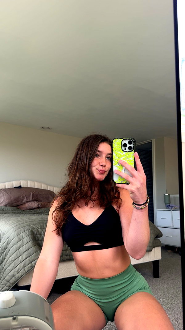 ameliabfit snapchat image archive image