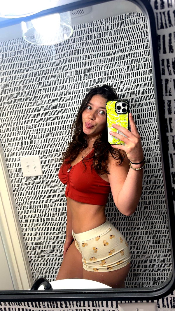 ameliabfit snapchat image archive image