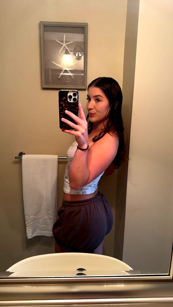 ameliabfit snapchat image archive image