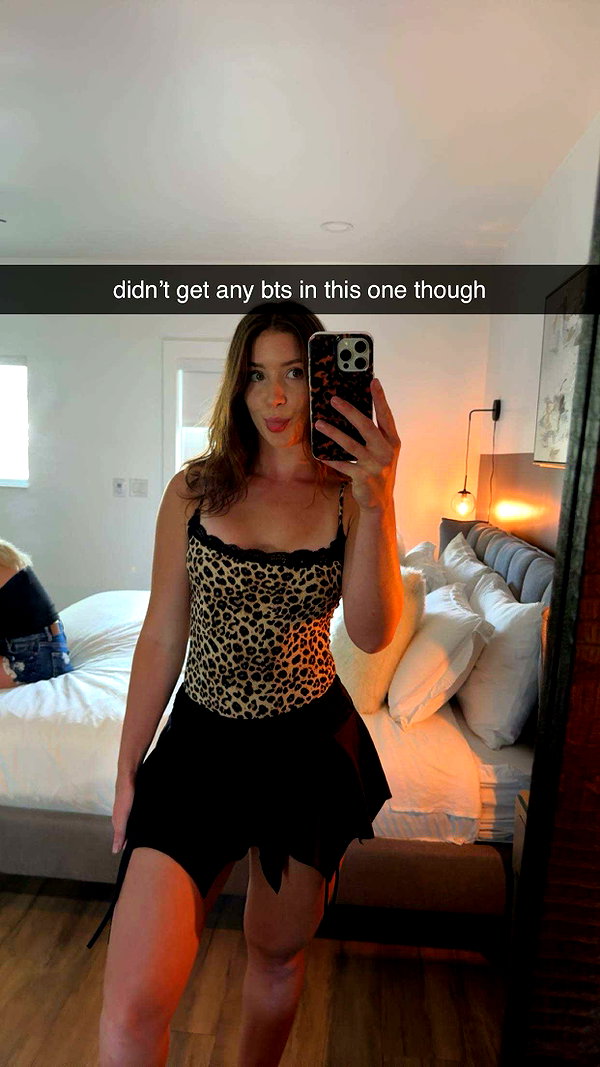 ameliabfit snapchat image archive image