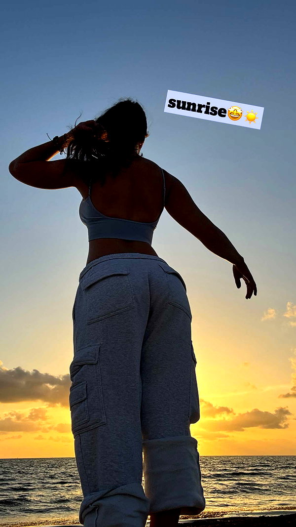 ameliabfit snapchat image archive image