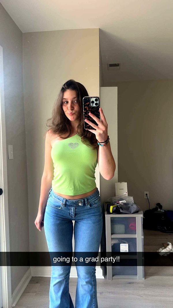 ameliabfit snapchat image archive image