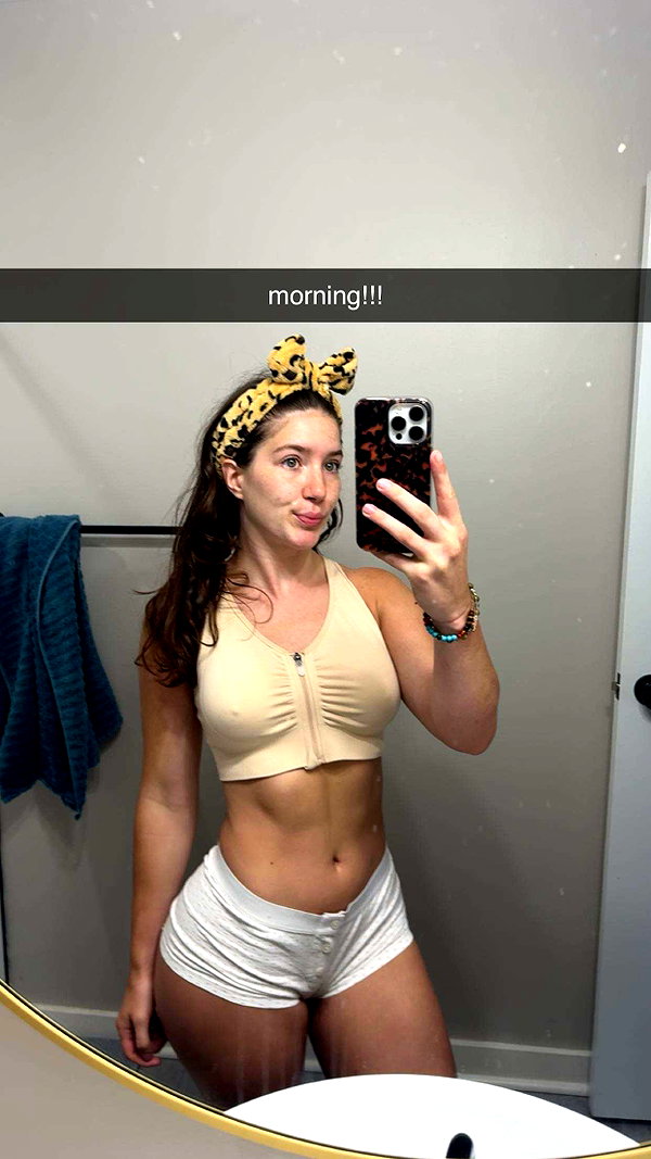ameliabfit snapchat image archive image