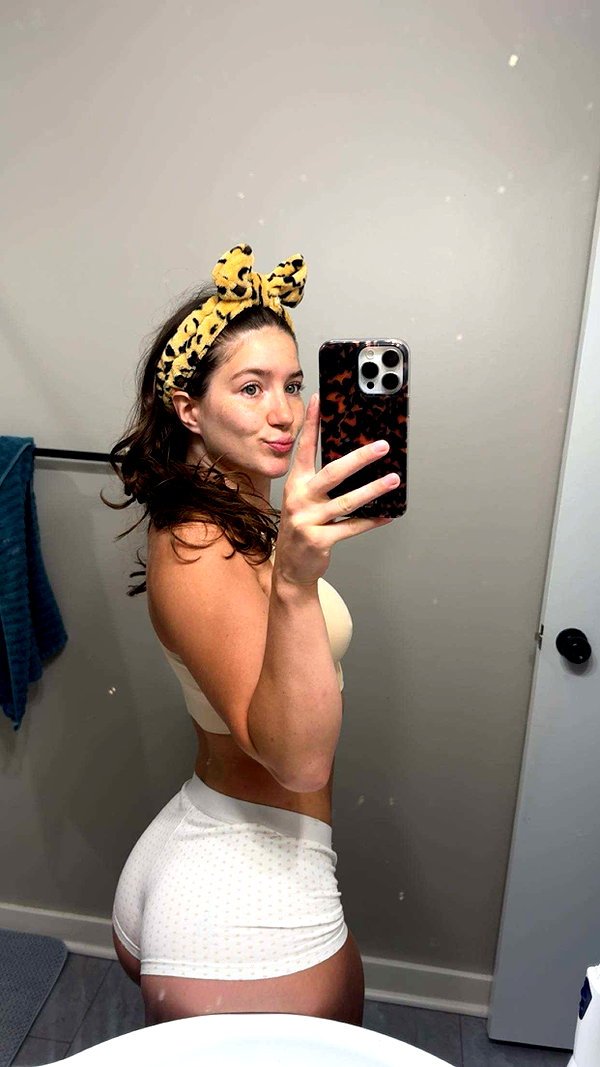 ameliabfit snapchat image archive image