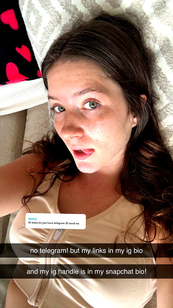 ameliabfit snapchat image archive image