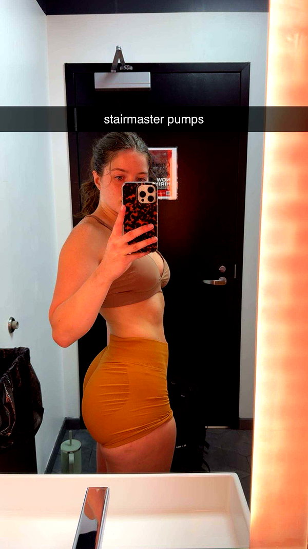 ameliabfit snapchat image archive image