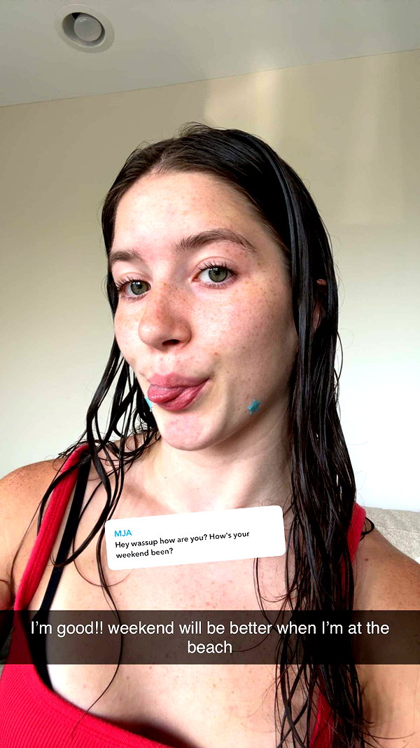 ameliabfit snapchat image archive image