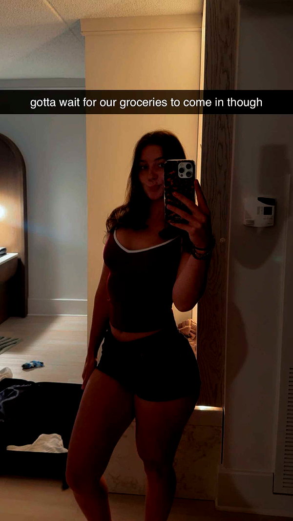 ameliabfit snapchat image archive image
