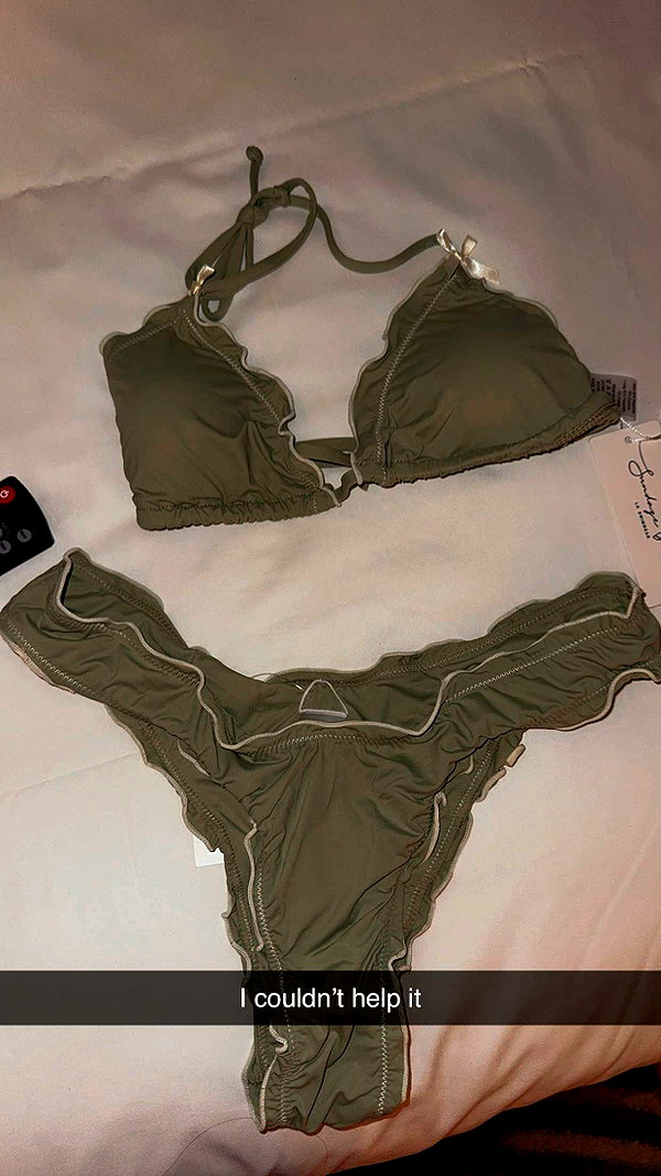 ameliabfit snapchat image archive image