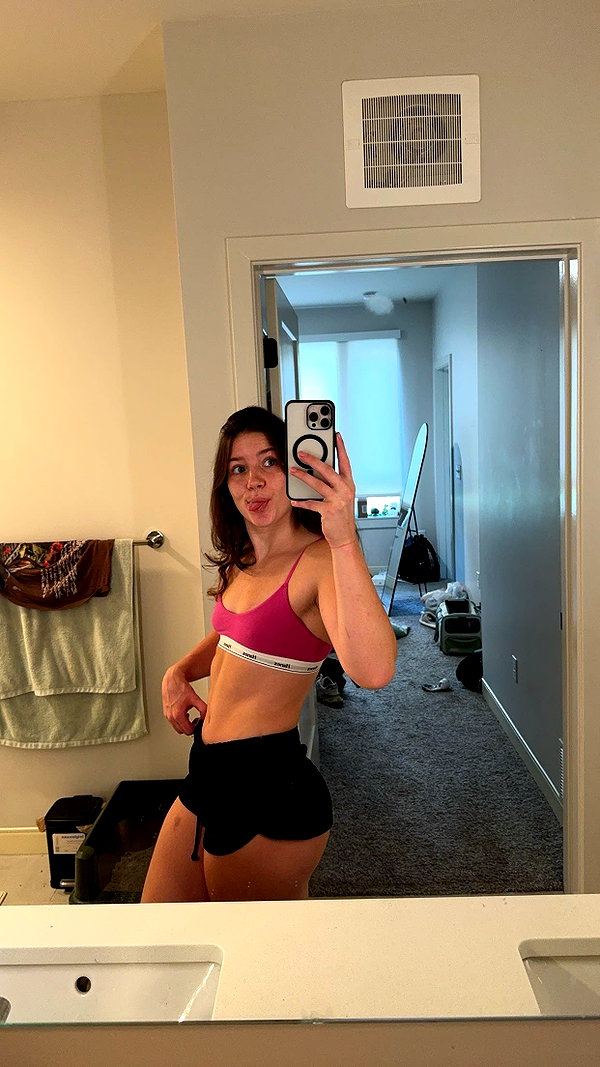 ameliabfit snapchat image archive image