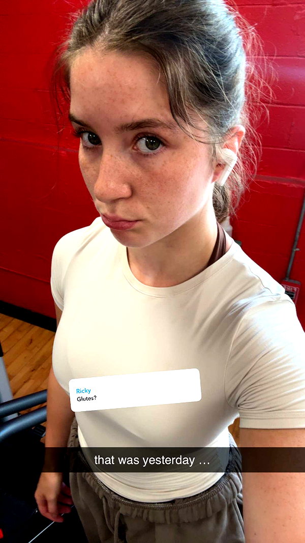 ameliabfit snapchat image archive image