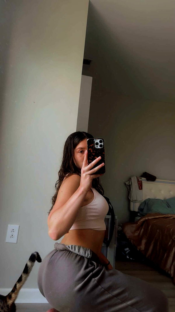 ameliabfit snapchat image archive image