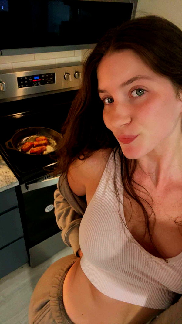ameliabfit snapchat image archive image