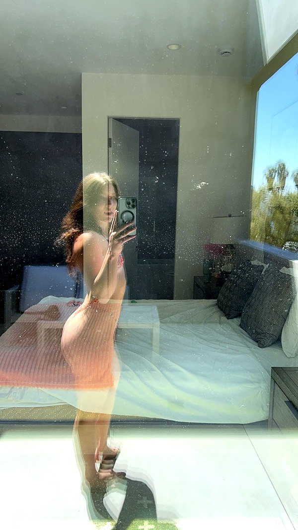 ameliabfit snapchat image archive image