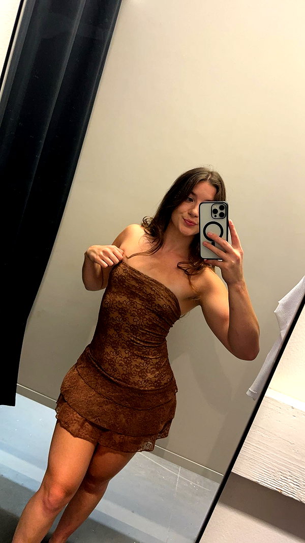 ameliabfit snapchat image archive image