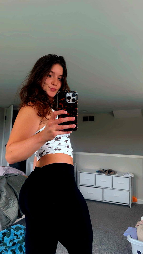 ameliabfit snapchat image archive image