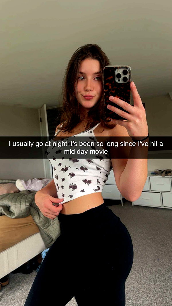 ameliabfit snapchat image archive image