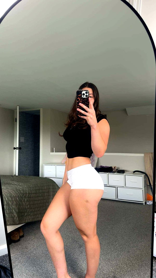 ameliabfit snapchat image archive image