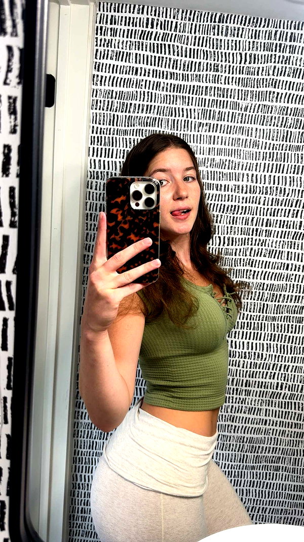 ameliabfit snapchat image archive image