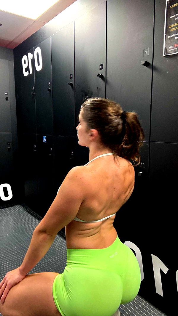 ameliabfit snapchat image archive image