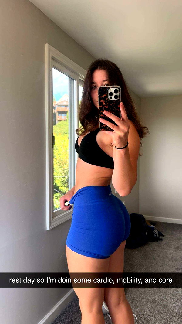 ameliabfit snapchat image archive image