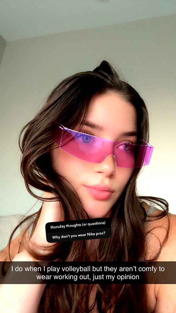 ameliabfit snapchat image archive image